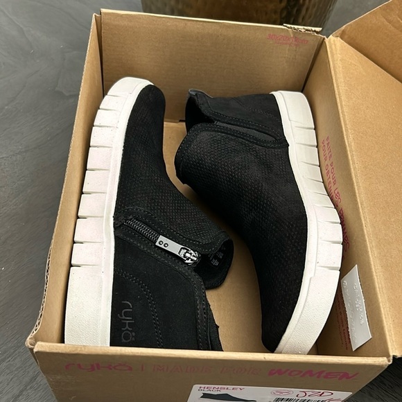 RYKA Women's Hensley 2 Sneaker Boot (WIDE) - Picture 2 of 9